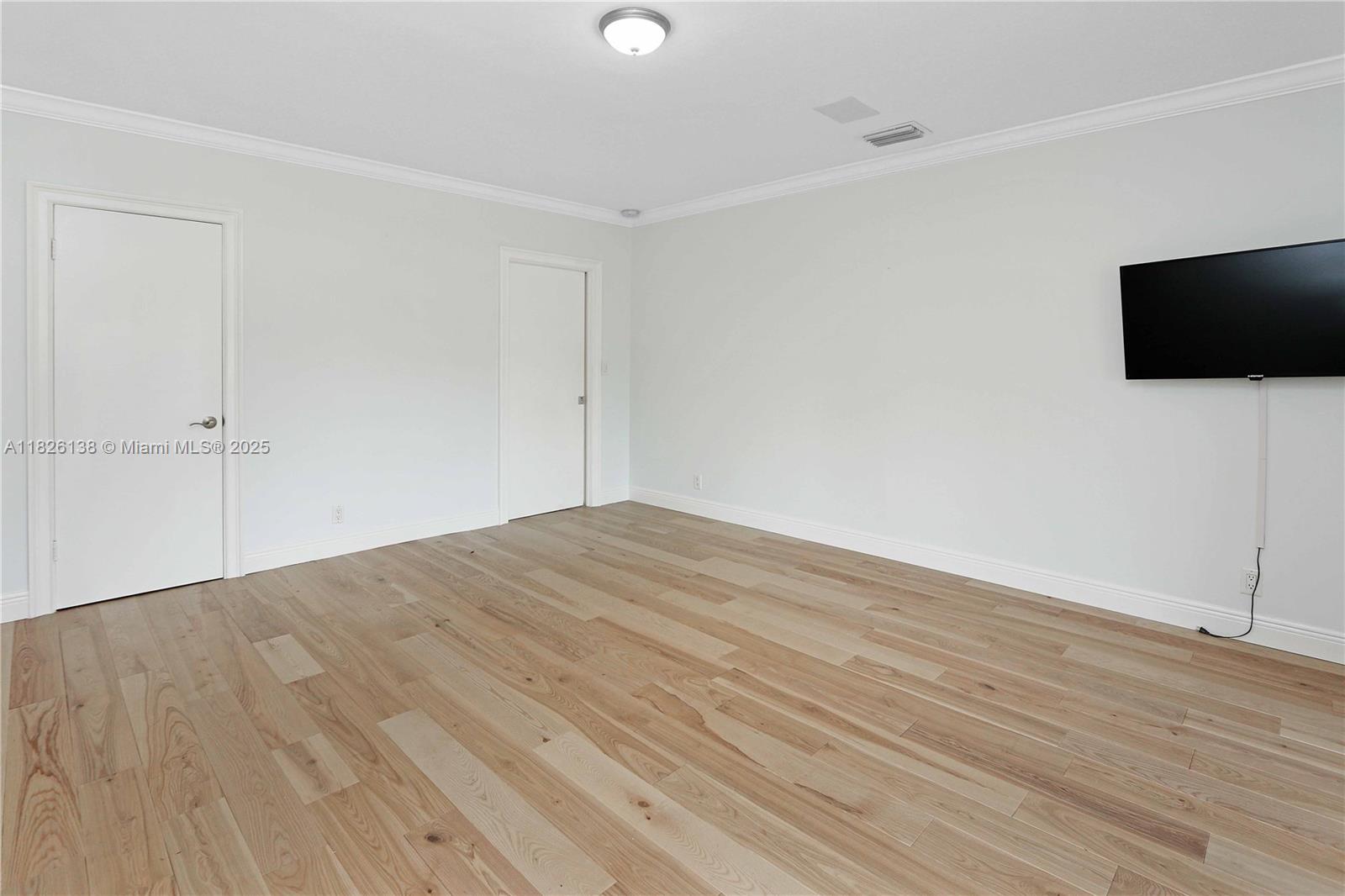 HOLLYWOOD GOLF ESTATES SE - Residential Lease