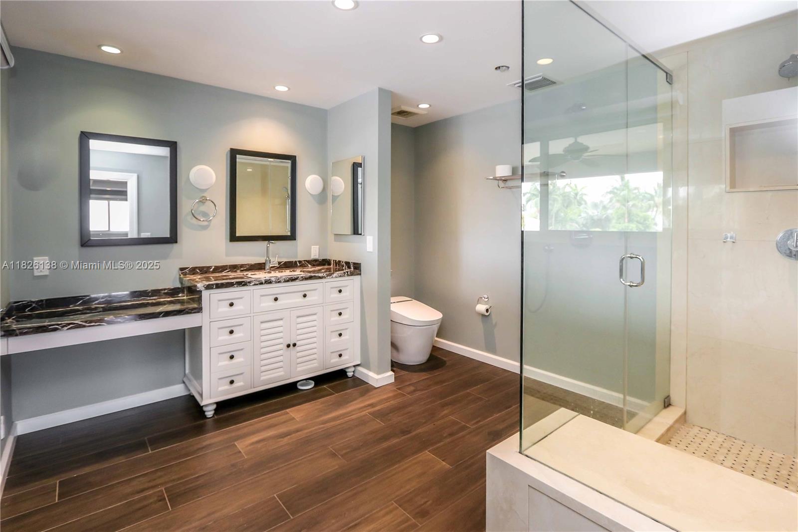 HOLLYWOOD GOLF ESTATES SE - Residential Lease