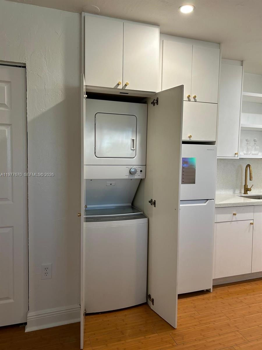 HIDEAWAY CONDO - Residential Lease