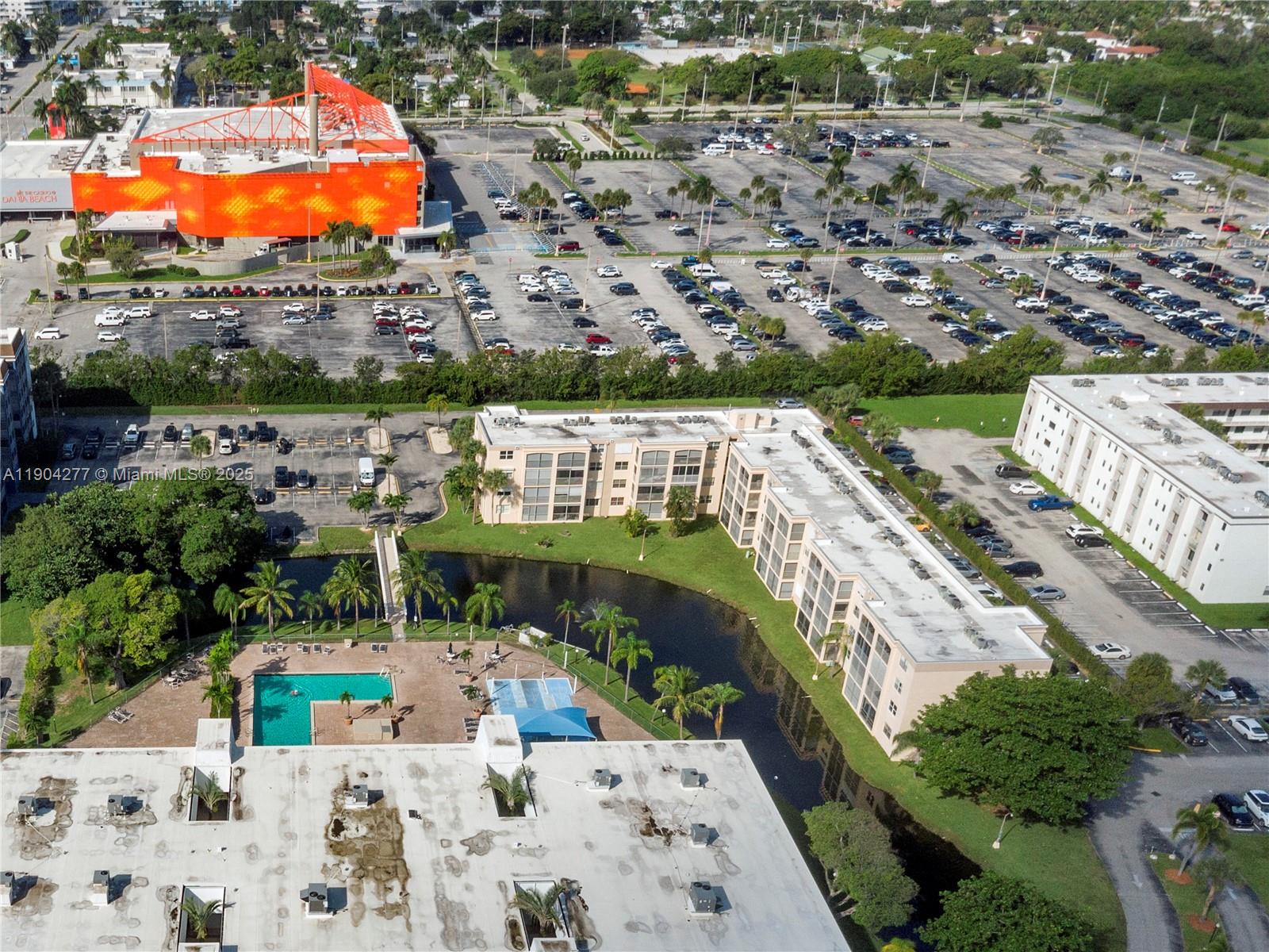 DANIANS CONDOMINIUM NO 2 - Residential