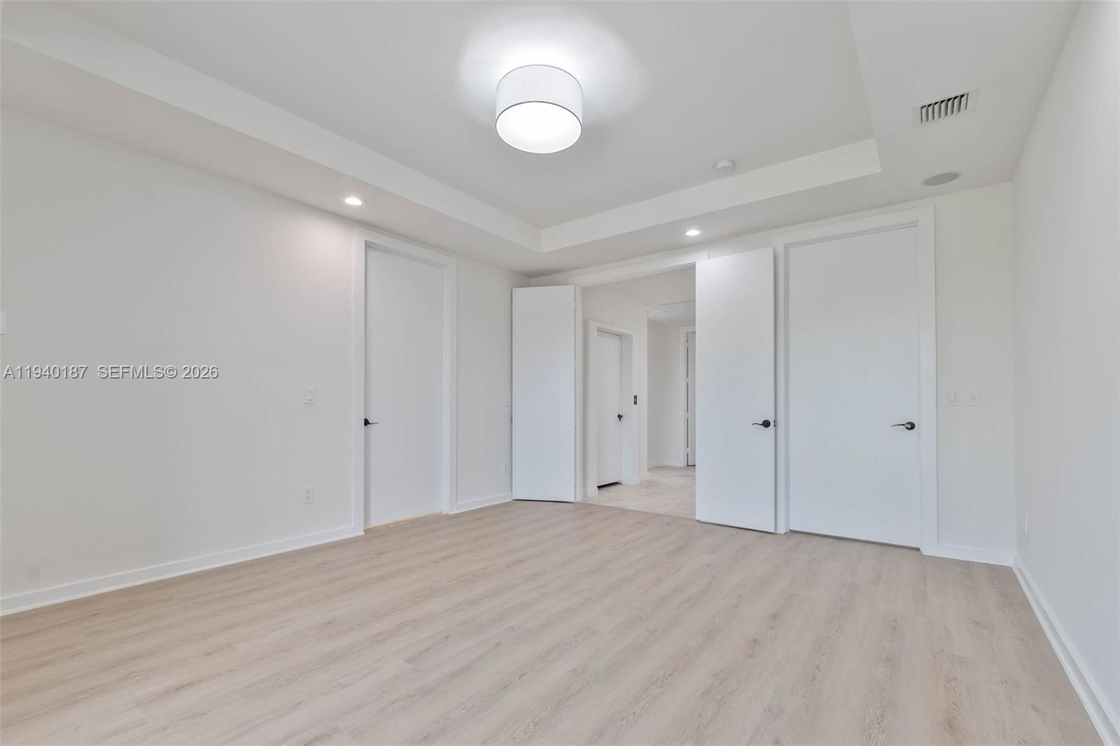 Madeira Townhomes - Residential