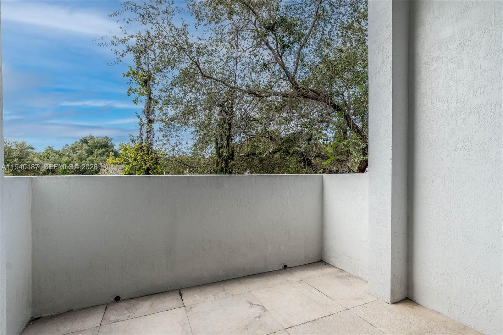 Madeira Townhomes - Residential