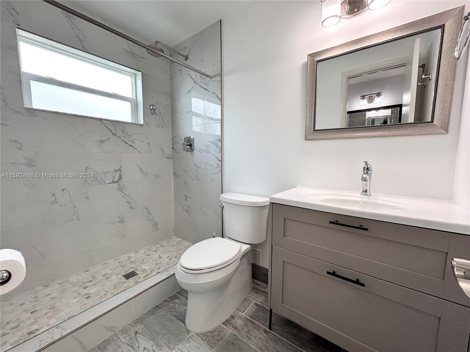 MEADOW WOOD MANOR SEC 10 - Residential Lease