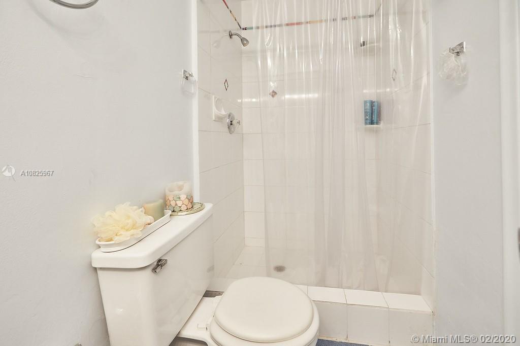 POINCIANA IS YT & RCQ CLU - Residential