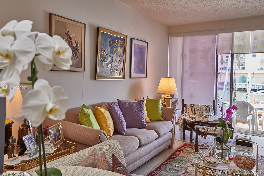 POINCIANA IS YT & RCQ CLU - Residential