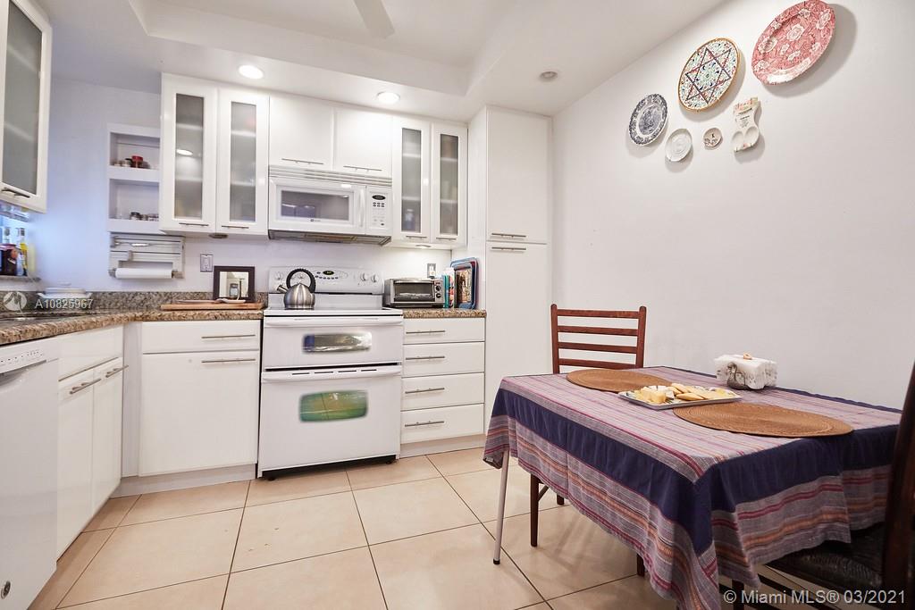 POINCIANA IS YT & RCQ CLU - Residential