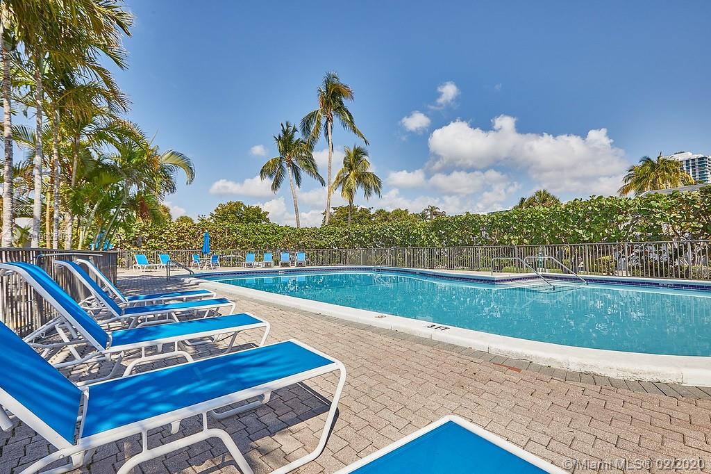 POINCIANA IS YT & RCQ CLU - Residential