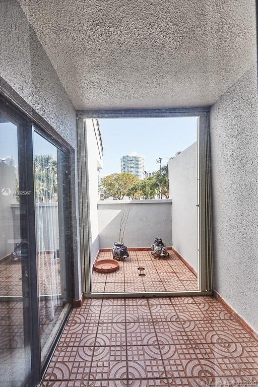 POINCIANA IS YT & RCQ CLU - Residential