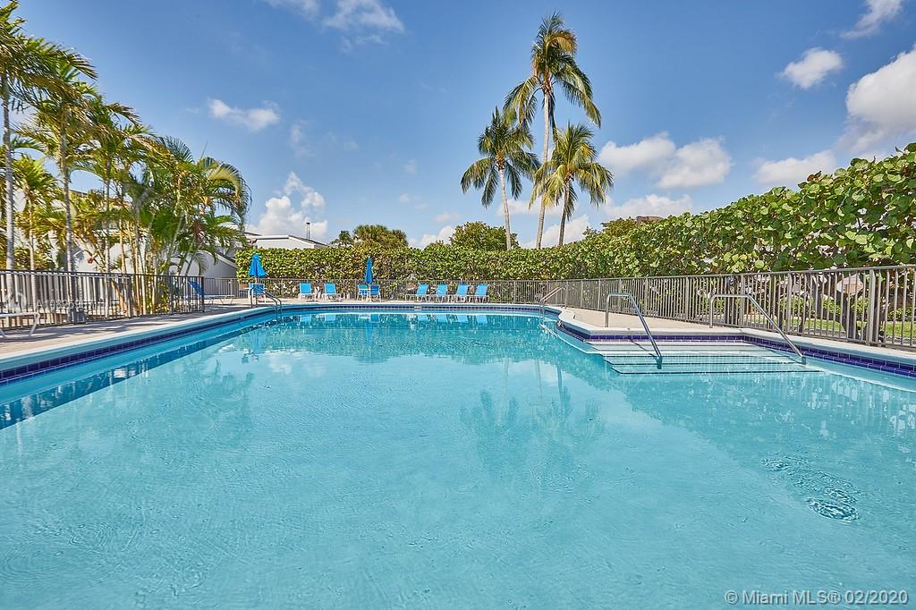 POINCIANA IS YT & RCQ CLU - Residential