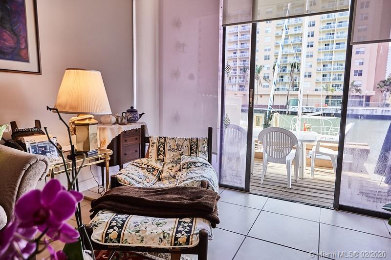 POINCIANA IS YT & RCQ CLU - Residential