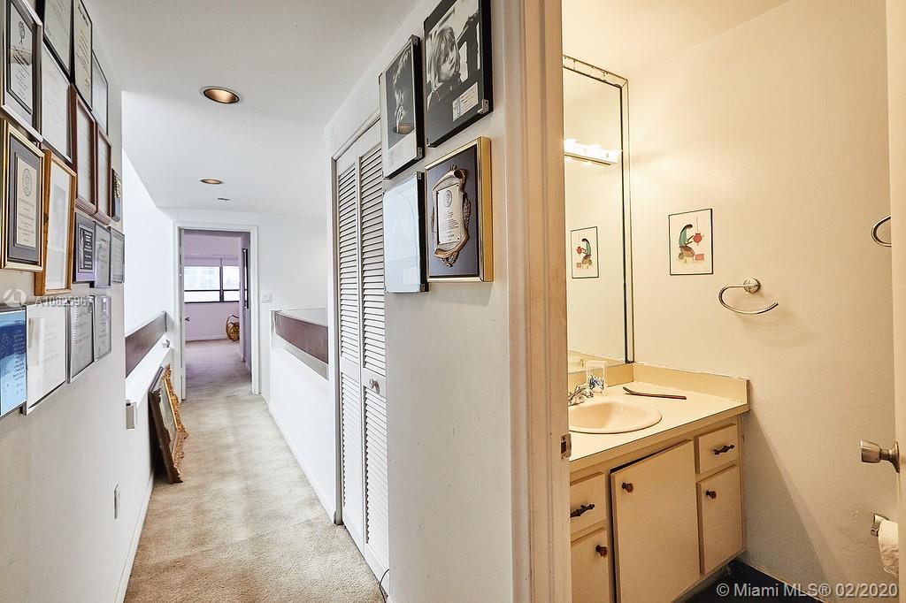 POINCIANA IS YT & RCQ CLU - Residential