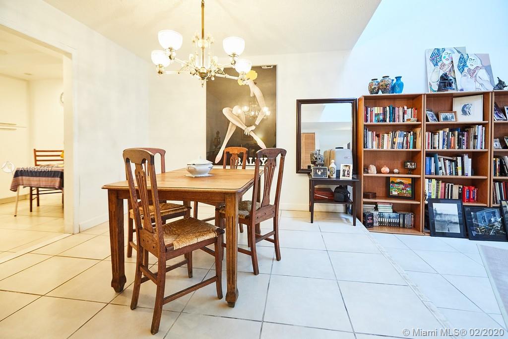 POINCIANA IS YT & RCQ CLU - Residential