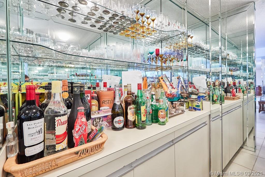 POINCIANA IS YT & RCQ CLU - Residential