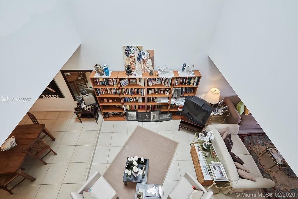 POINCIANA IS YT & RCQ CLU - Residential