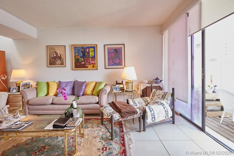 POINCIANA IS YT & RCQ CLU - Residential