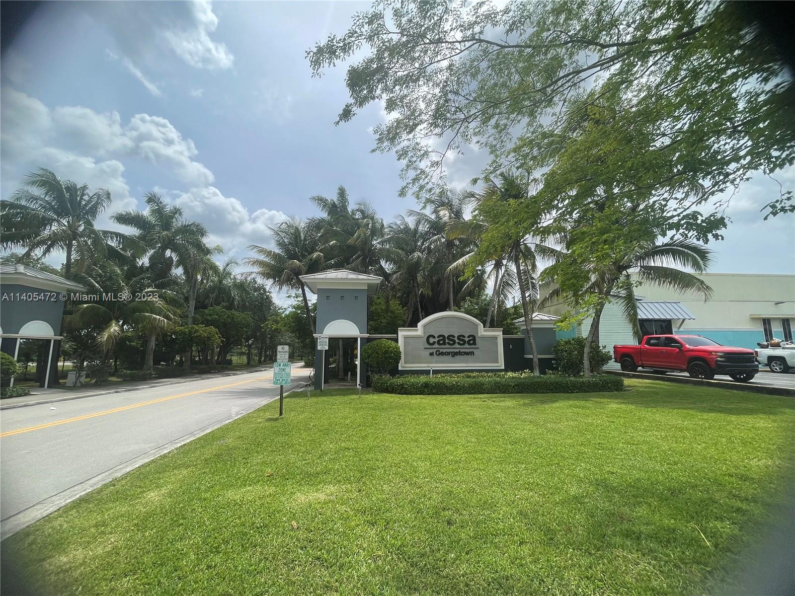 Come see this HUGE, beautiful, and clean 3-story townhouse! It has 3 bedrooms, 2.5 bathrooms, and one car garage in a GATED COMMUNITY! The kitchen, dining area, and family room are located on the first floor. On the second floor, is the Master Bedroom Suite, which includes an ample sitting area, two walk-in closets, an oversized Roman tub, a large separate upgraded shower, dual sinks, and a private toilet room. On the third floor, you’ll locate two additional spacious bedrooms, a washer and dryer, and a full bathroom. EASY SHOWING! Come see this unit now, it won't last long!
PLEASE SEE THE ATTACHMENTS!