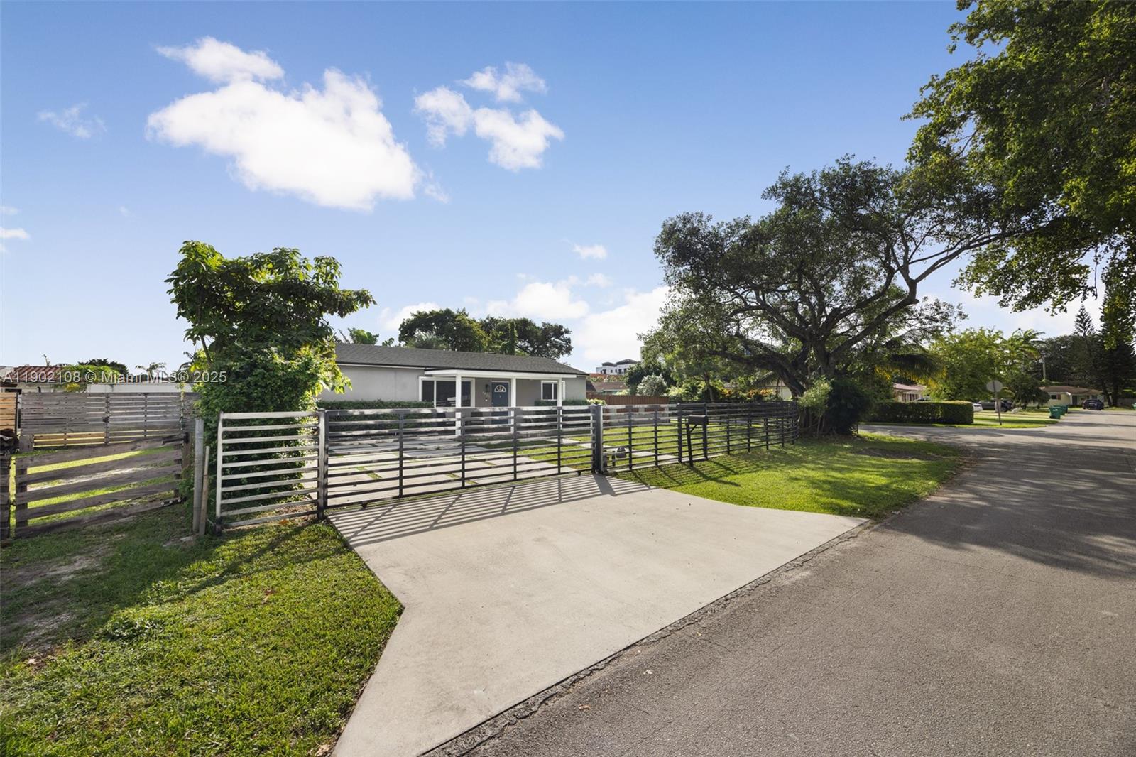 OAKLAWN SUB - Residential