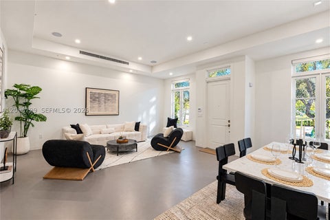 Photo of 533 Anastasia Ave #533, Coral Gables, FL 33134 (MLS # A12098799)