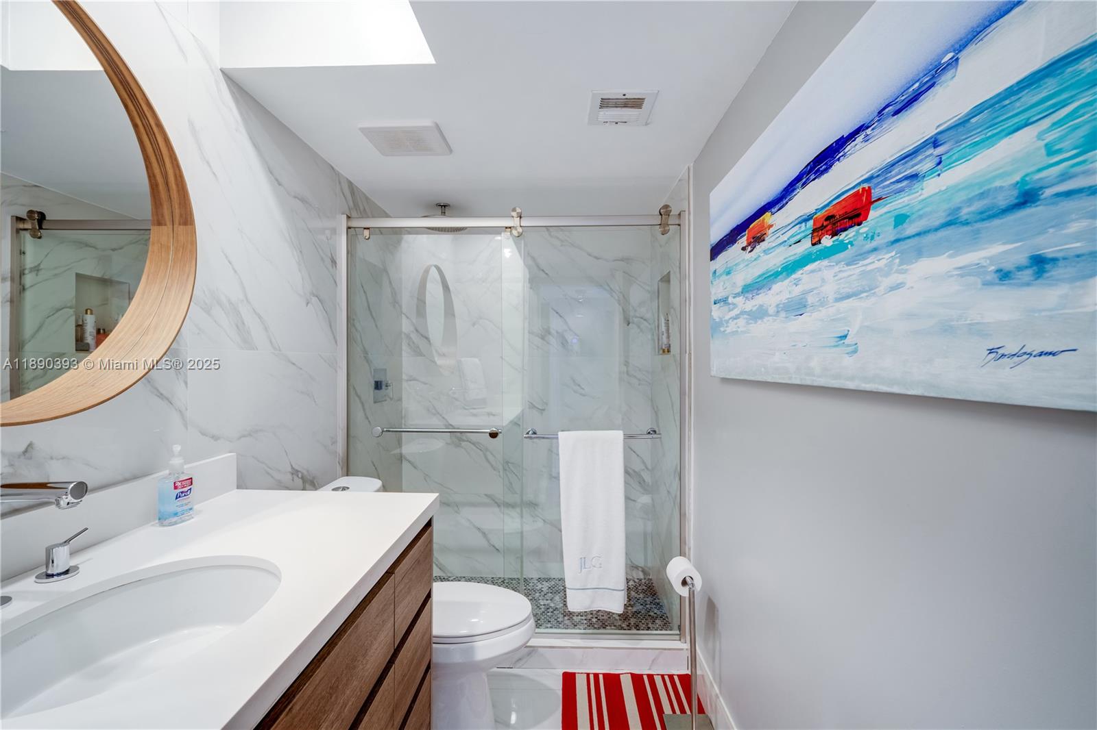 SKY LAKE VILLAS FIRST ADD - Residential