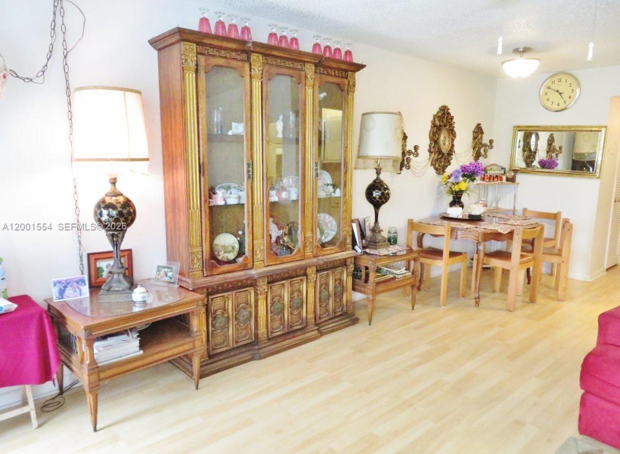 NORTHAMPTON CONDOS - Residential Lease