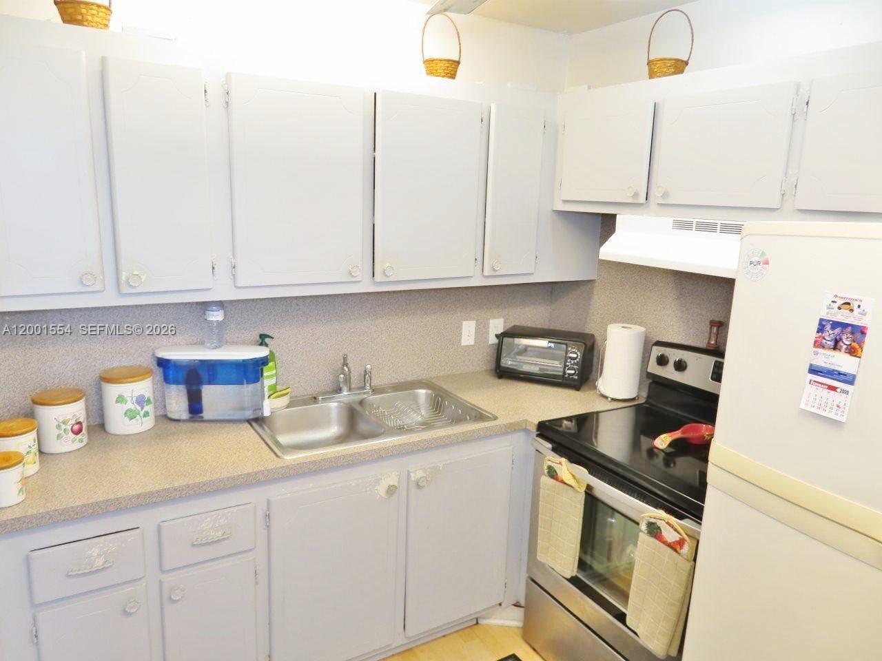 NORTHAMPTON CONDOS - Residential Lease