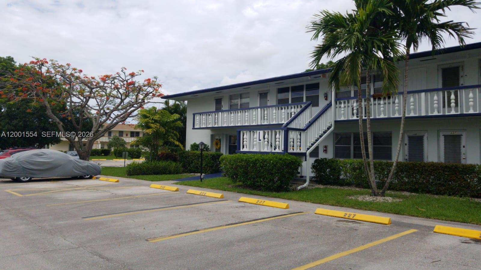 NORTHAMPTON CONDOS - Residential Lease