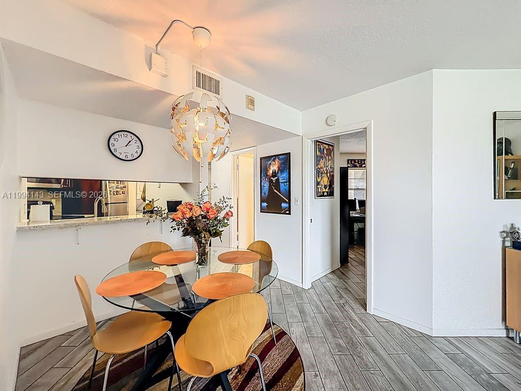 PLANTATION RACQUET CLUB - Residential