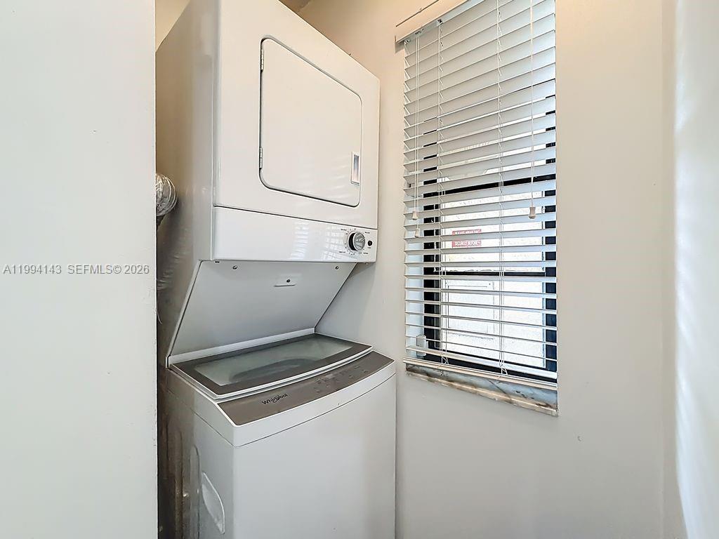 PLANTATION RACQUET CLUB - Residential