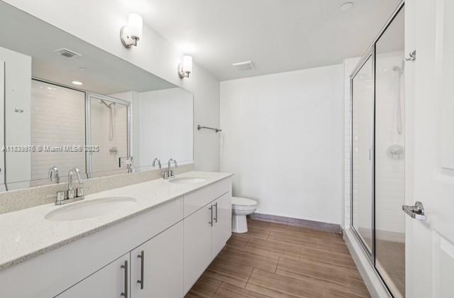 CIRC RESIDENCES - Residential
