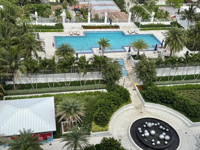 CIRC RESIDENCES - Residential
