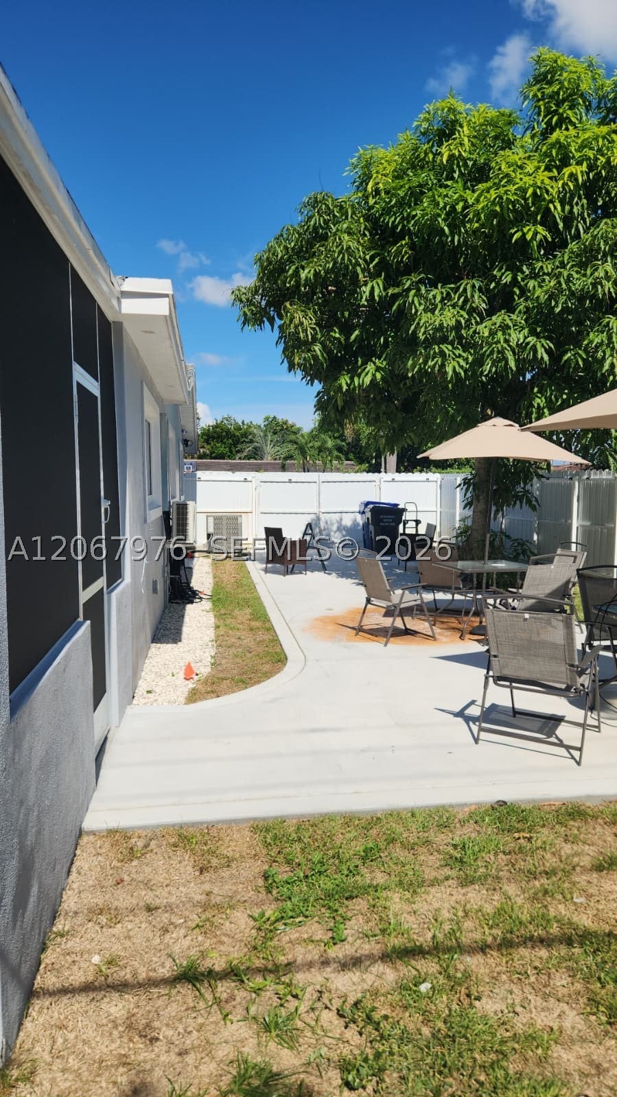 620 N 65th Ave, Hollywood FL 33024