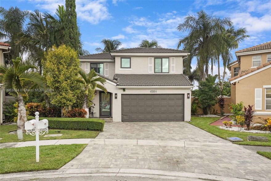 Just Reduced!!!! A newly renovated waterfront pool home located in the highly sought-after Huntington community. This neighborhood offers top rated conveniences to families looking to be close to fantastic shopping, dining, schools, and recreational centers. This property is updated and ready to move in! Amazing finishes! Newer Kitchen, Bathroom, Flooring, Windows, AC, & Electric. Enjoy the tranquil outdoor kitchen and patio area overlooking tropical water view. The private pool area offers moments to relax, escape and refresh. Look no further! This is an incredible house that is priced to sell and easy to show!