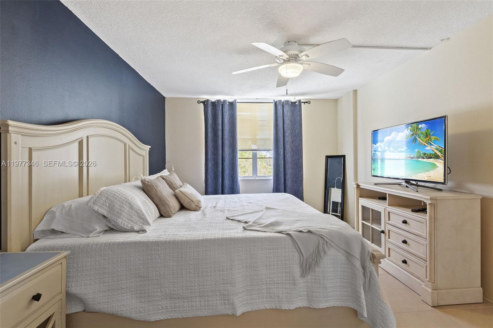 POINCIANA 8 OF PINE ISLAN - Residential Lease