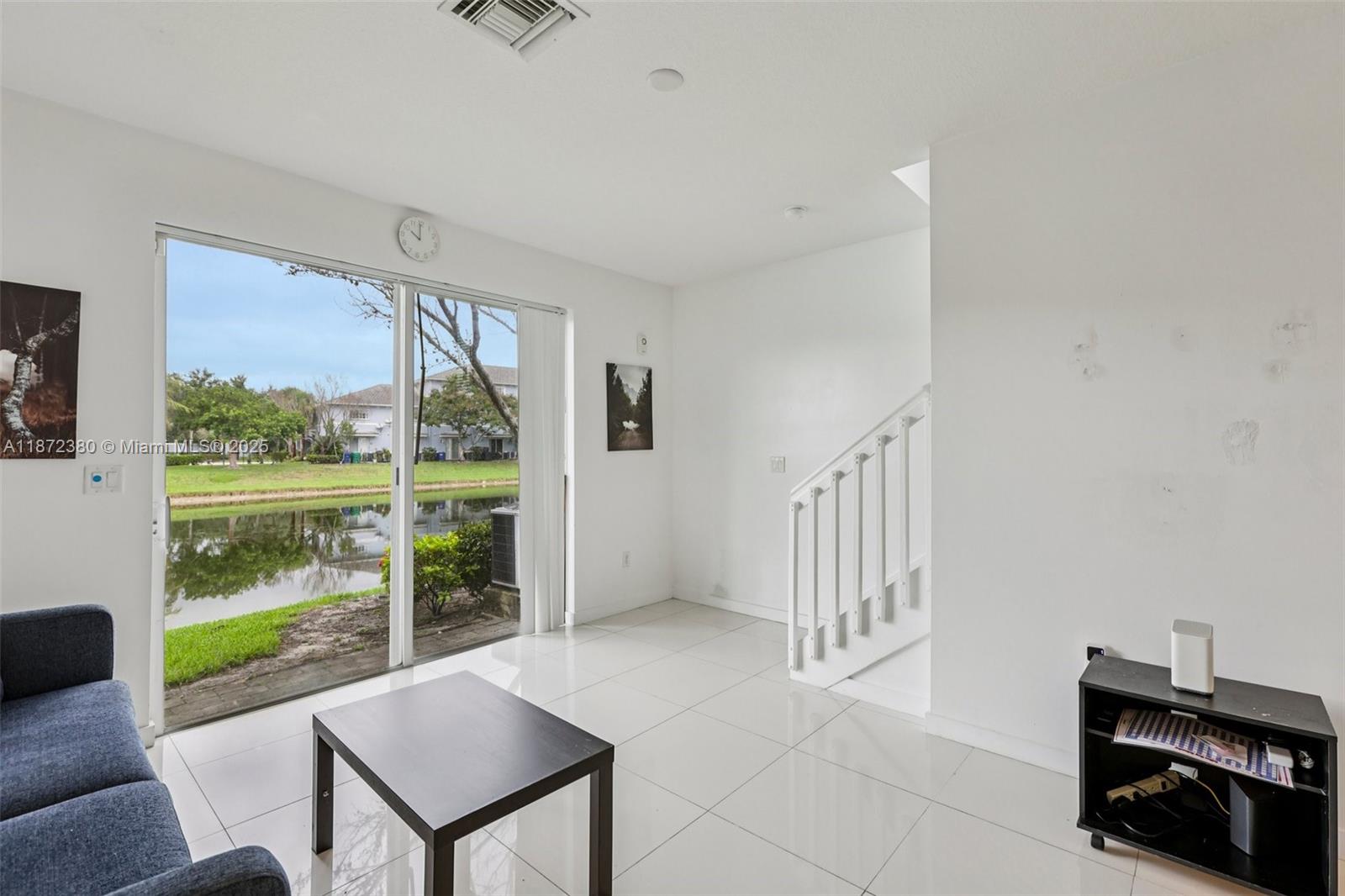 GEORGETOWN - Residential