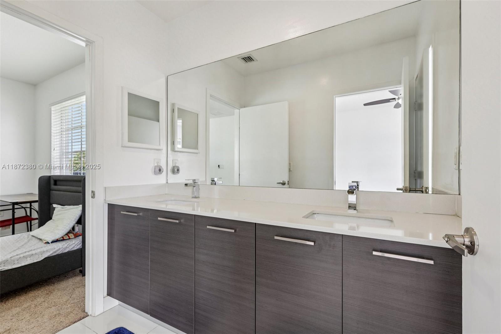 GEORGETOWN - Residential