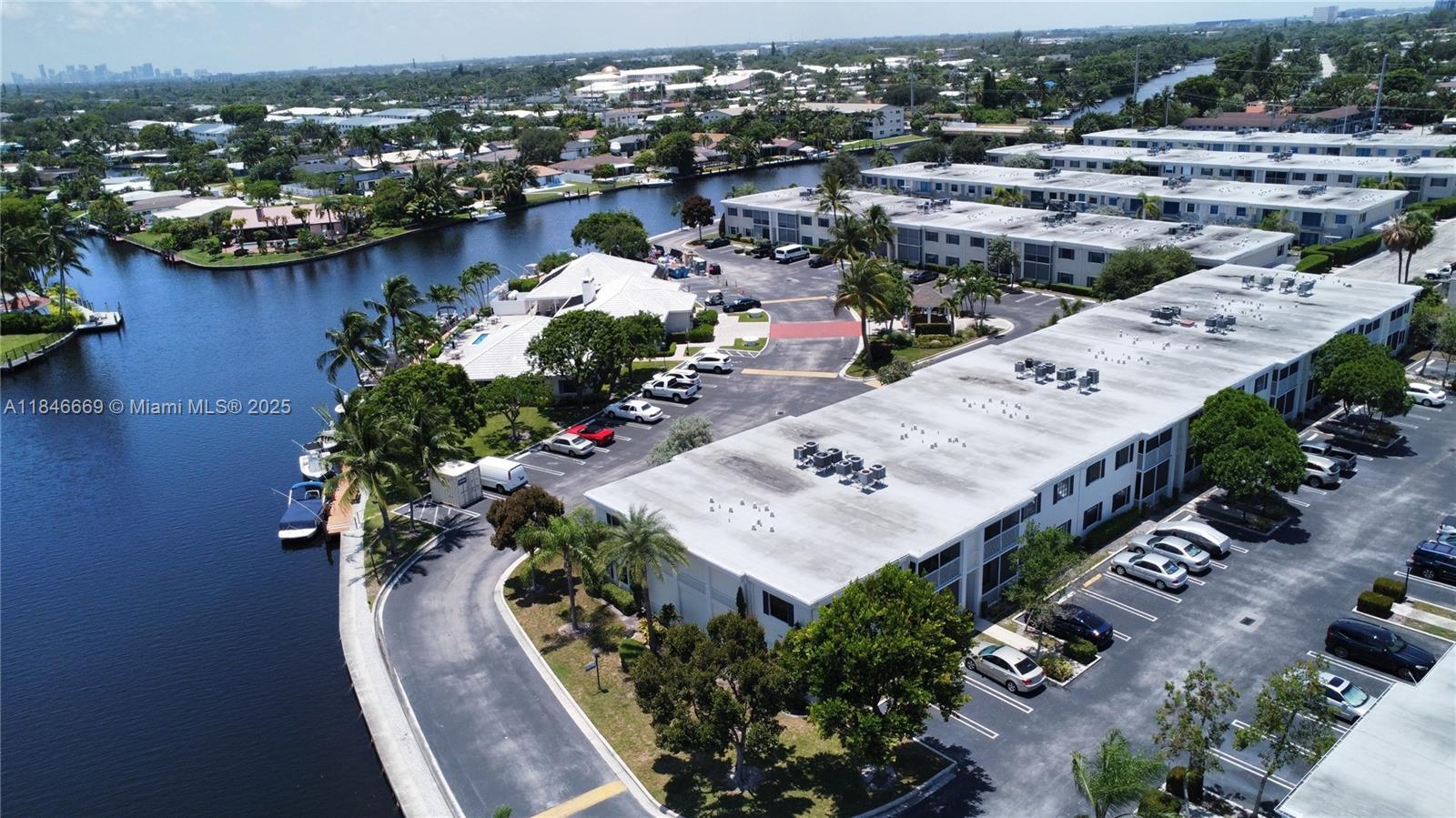 CYPRESS CLUB CONDO - Residential