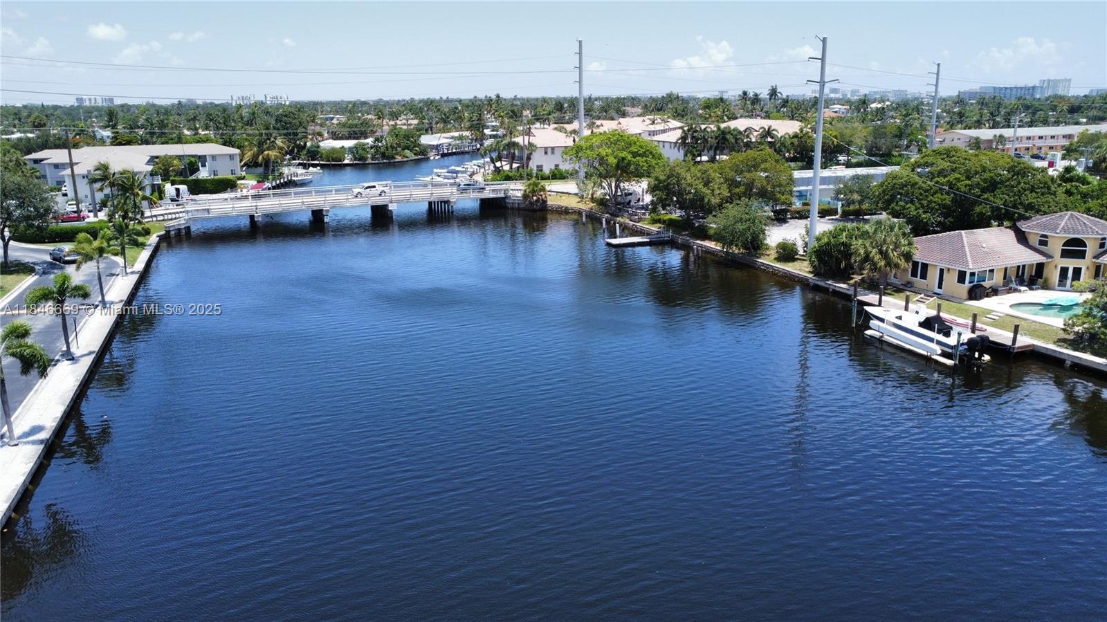 CYPRESS CLUB CONDO - Residential