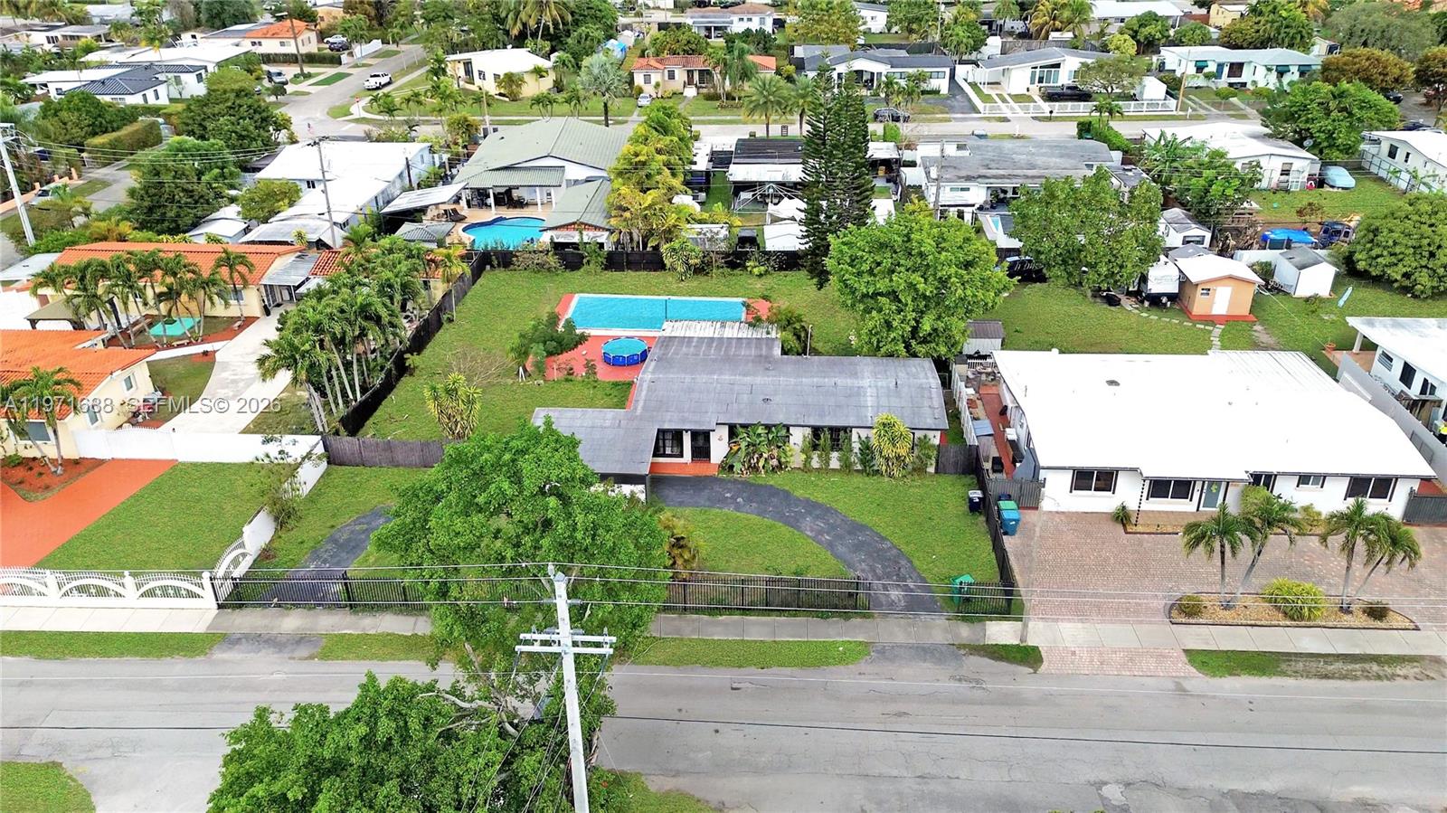 TROPICAL HIGHLANDS 3RD AD - Residential