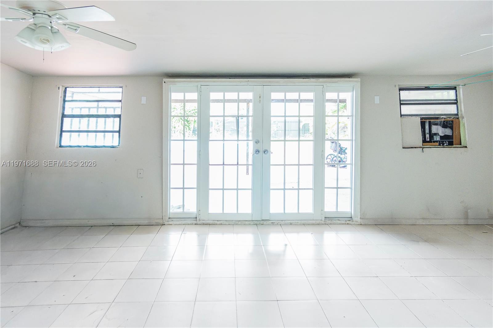 TROPICAL HIGHLANDS 3RD AD - Residential