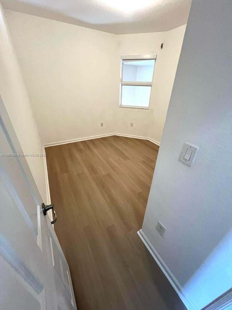 ST MORITZ AT DORAL CONDO - Residential