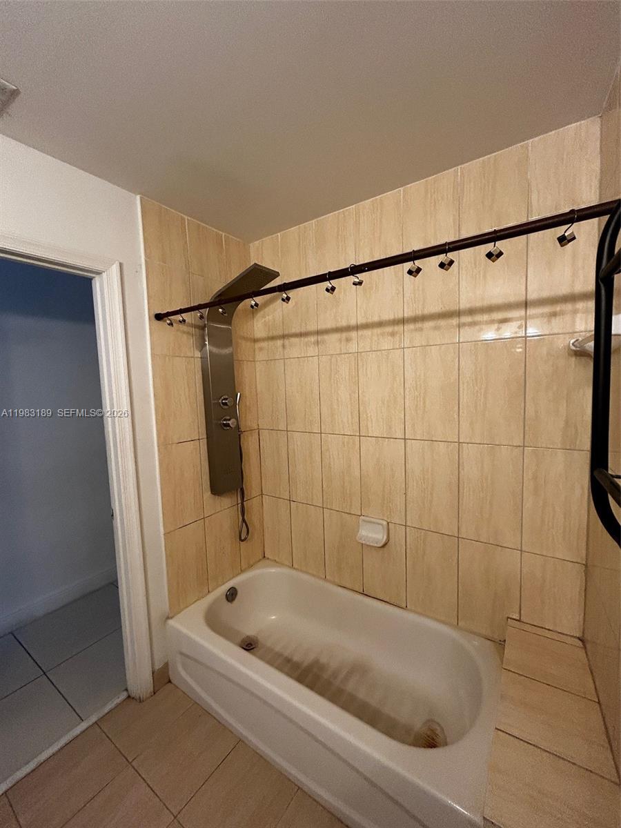 OPERA TOWER CONDO - Residential