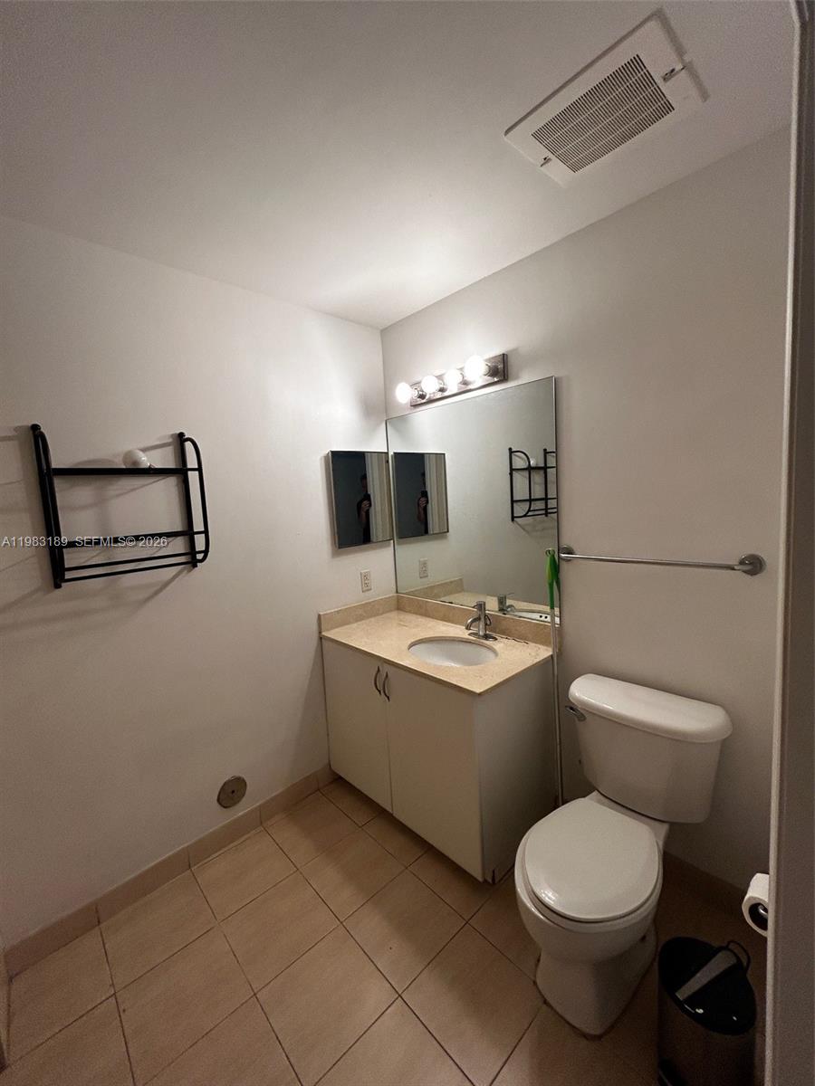 OPERA TOWER CONDO - Residential