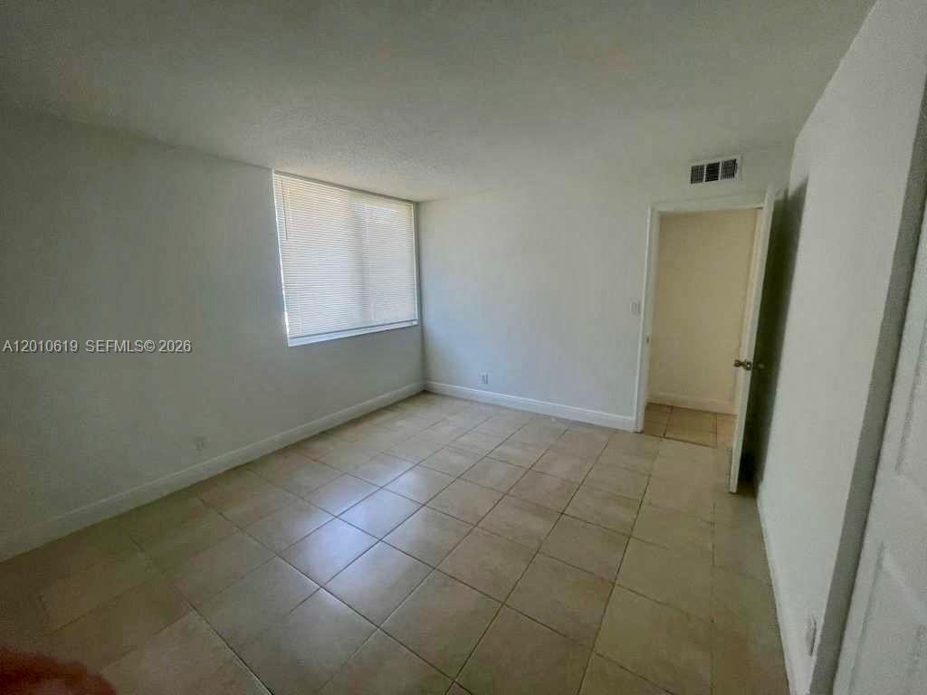 9143 SW 77th Ave B109