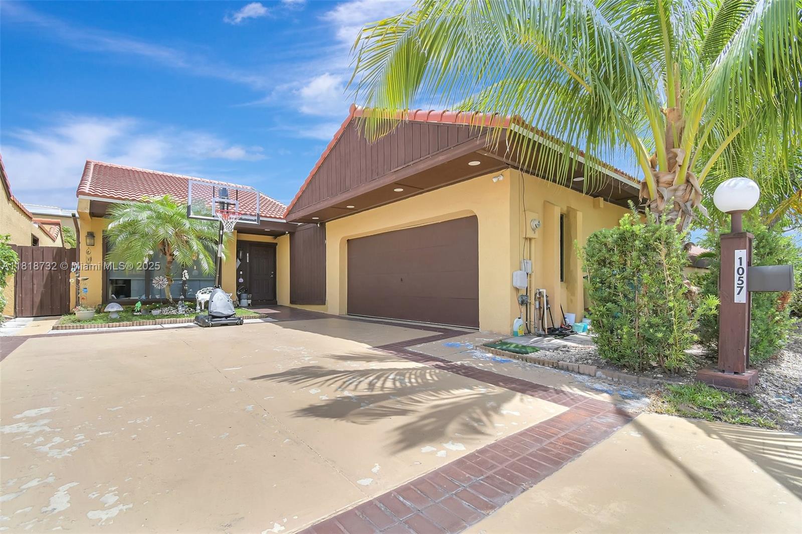 Property for Sale at 1057 Ne 202nd Ln, Miami, Broward County, Florida - Bedrooms: 3 
Bathrooms: 2  - $650,000