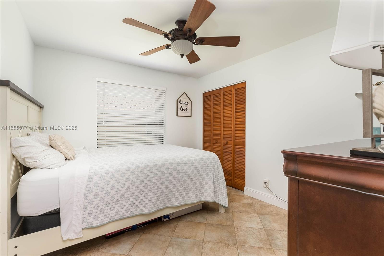 CORAL SPRINGS UNIVERSITY - Residential