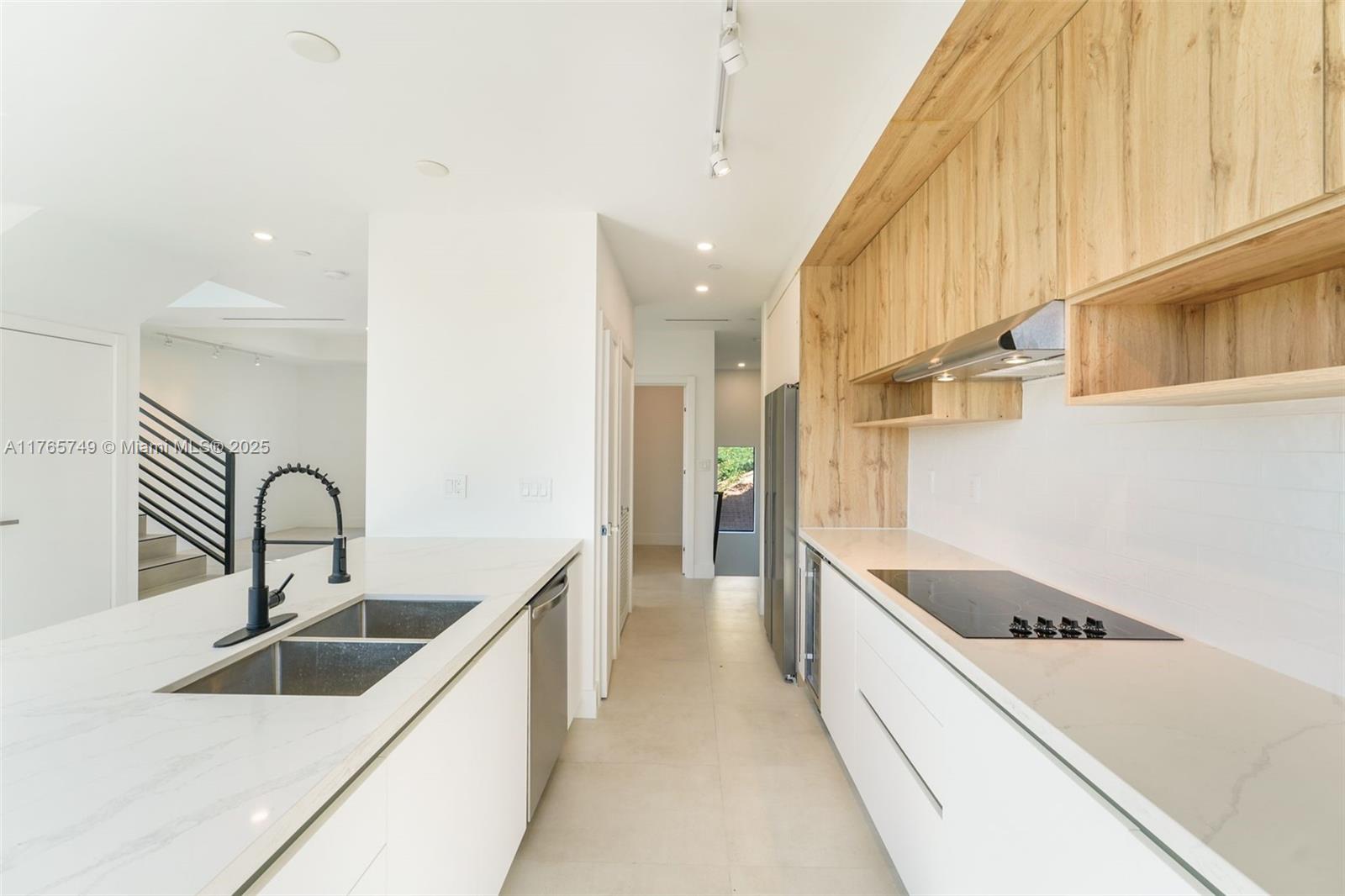 Rental Property at 3345 Sw 22nd Ter 3351, Miami, Broward County, Florida - Bedrooms: 3 
Bathrooms: 3  - $5,900 MO.