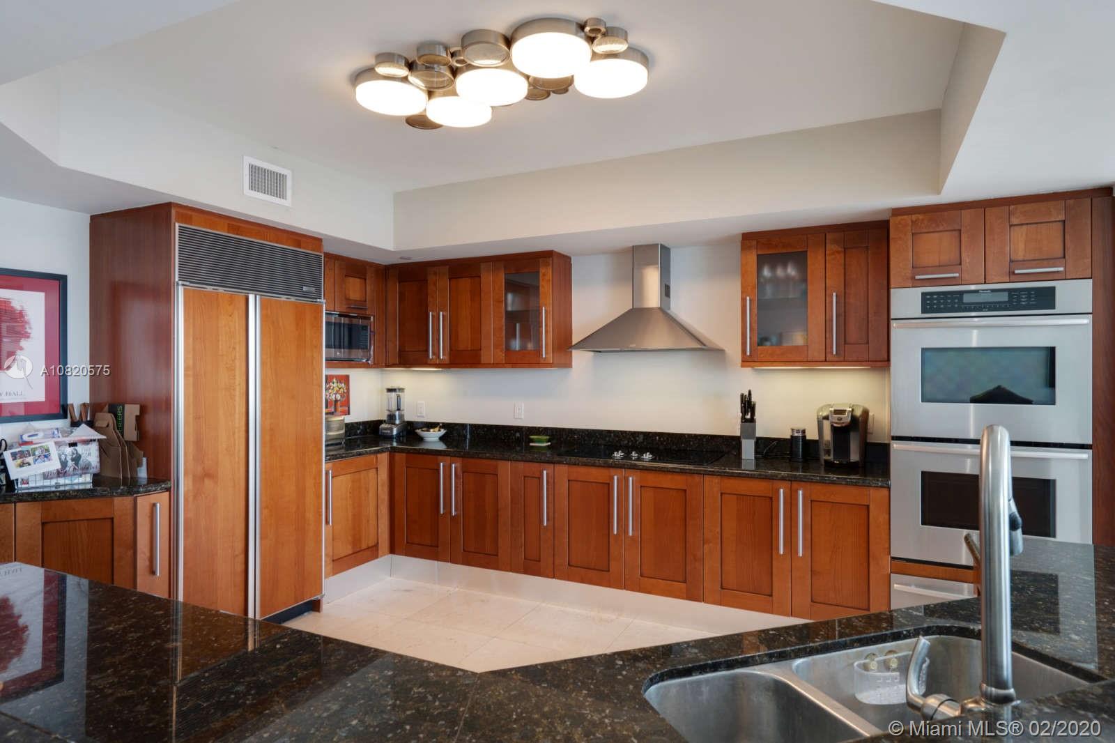 THE PENINSULA II CONDO - Residential