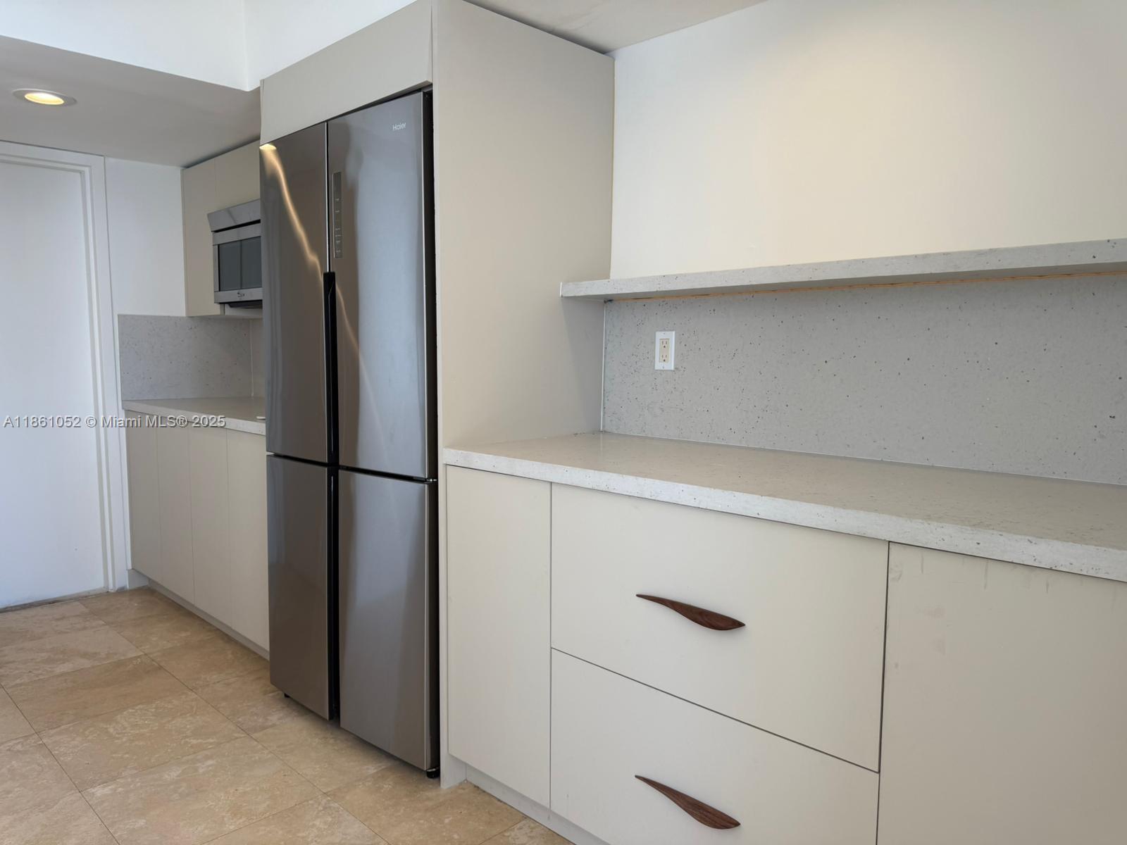 1420 Brickell Bay Dr 1203A