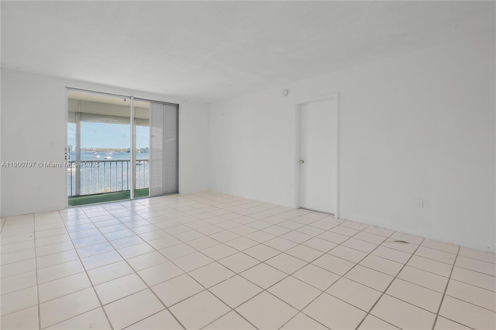 POINT EAST SEC III CONDO - Residential