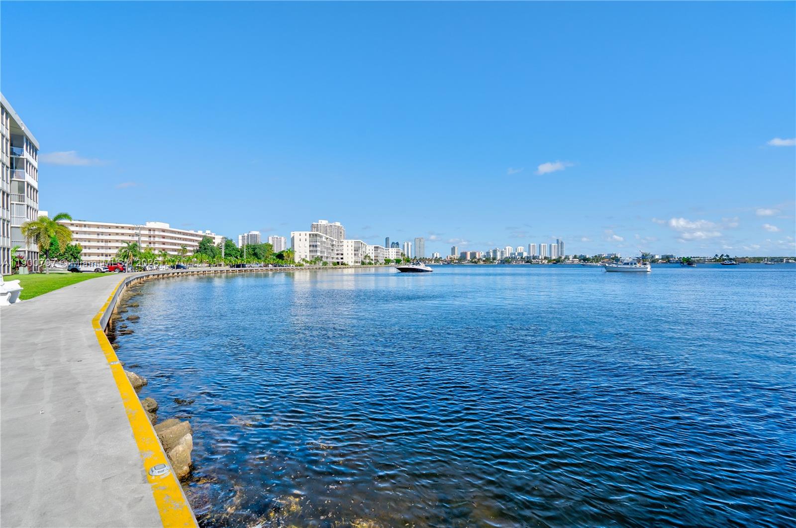 POINT EAST SEC III CONDO - Residential